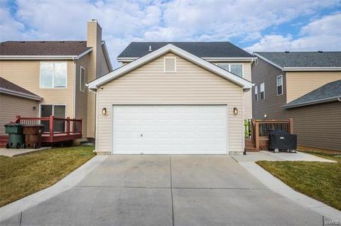1311 Commons Cir, Saint Charles, MO 63304 photo 74