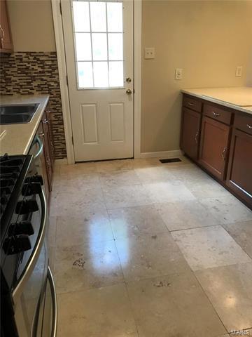 1008 Carole Ln, Ellisville, MO 63021 photo 11