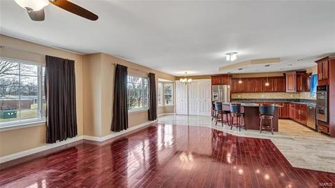 209 Old Ballwin, Ballwin, MO 63021 photo 5