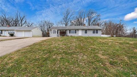 209 Old Ballwin, Ballwin, MO 63021 photo 1