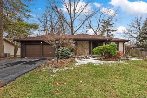 11152 Apache Trl, Saint Louis, MO 63146 photo 1