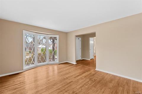 11152 Apache Trl, Saint Louis, MO 63146 photo 4