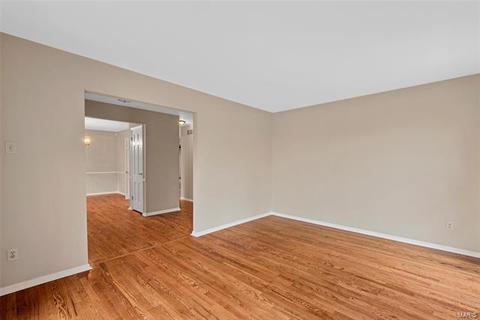 11152 Apache Trl, Saint Louis, MO 63146 photo 6