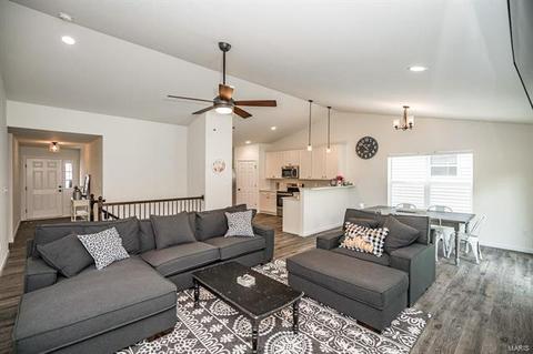 153 Keystone Ridge Dr, O'fallon, MO 63366 photo 7