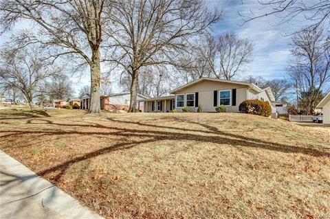 588 Fieldstone Ln, Ballwin, MO 63011 photo 11