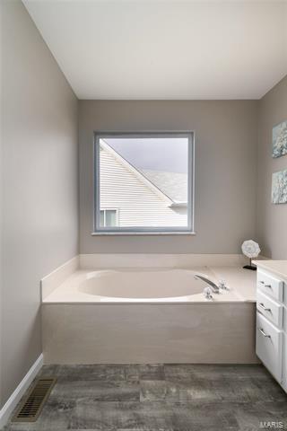 10 Red Cedar Parc Ct, O'fallon, MO 63368 photo 11