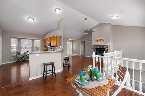 10 Red Cedar Parc Ct, O'fallon, MO 63368 photo 5