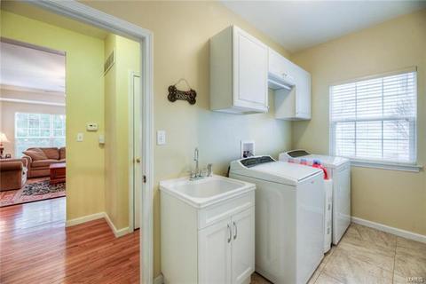 817 Castle Ridge Ct, Ballwin, MO 63021 photo 23