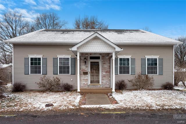 19 E Gooding St Millstadt Il 44 Photos Mls Movoto