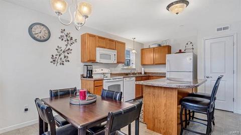 513 Bramblett Hls, O'fallon, MO 63366 photo 11