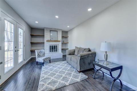2 Wildway Cir, Manchester, MO 63021 photo 8