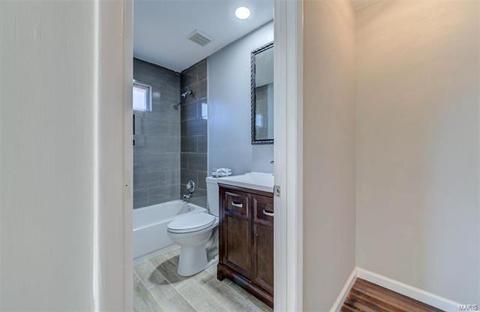 2 Wildway Cir, Manchester, MO 63021 photo 23
