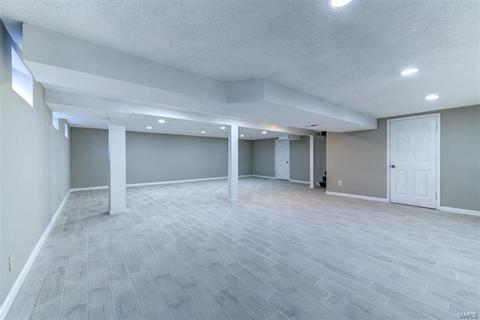 2 Wildway Cir, Manchester, MO 63021 photo 27