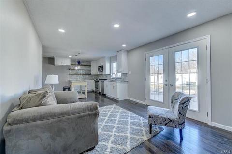 2 Wildway Cir, Manchester, MO 63021 photo 10