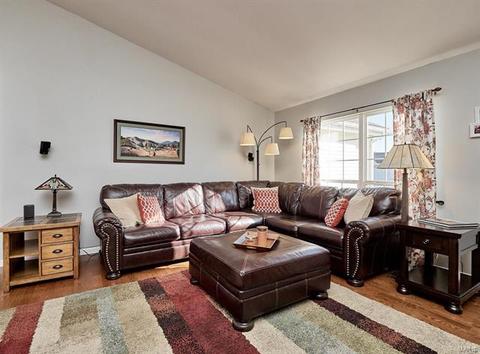 105 Royallbrook Ln, O'fallon, MO 63368 photo 8