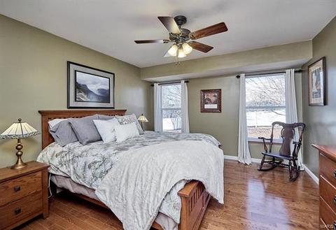 105 Royallbrook Ln, O'fallon, MO 63368 photo 6