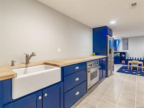2704 S Compton, Saint Louis, MO 63118 photo 29