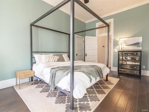 2704 S Compton, Saint Louis, MO 63118 photo 18