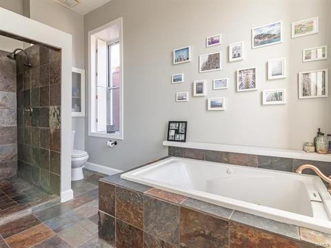2704 S Compton, Saint Louis, MO 63118 photo 20