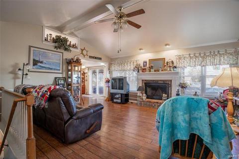3 Cornell Dr, O'fallon, MO 63366 photo 4