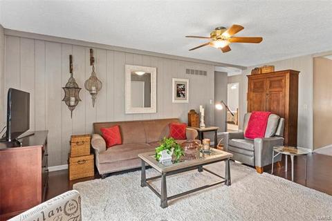 1413 Mautenne Dr, Manchester, MO 63021 photo 10