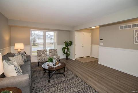 271 Aspen Vlg, Ballwin, MO 63021 photo 6