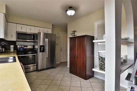 655 Clear Creek Ct, Ballwin, MO 63021 photo 13