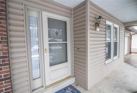 542 Lemonwood Dr, Ballwin, MO 63021 photo 2
