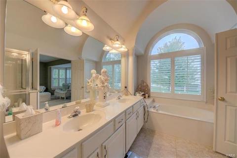 206 Chestnut Hill Dr, O'fallon, MO 63368 photo 21