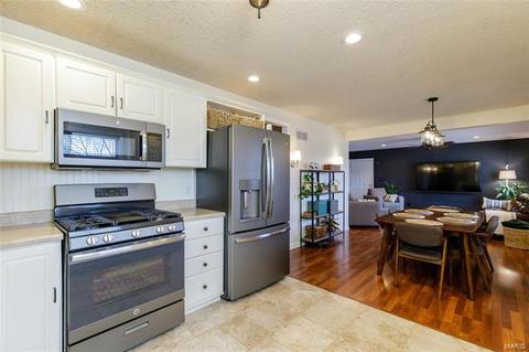 1205 Cypress Dr, O'fallon, MO 63366 photo 8