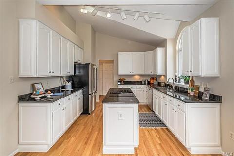 2257 Crimson View Dr, Wildwood, MO 63011 photo 20