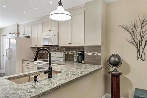 176 Cascade Circle Dr, Ballwin, MO 63021 photo 14