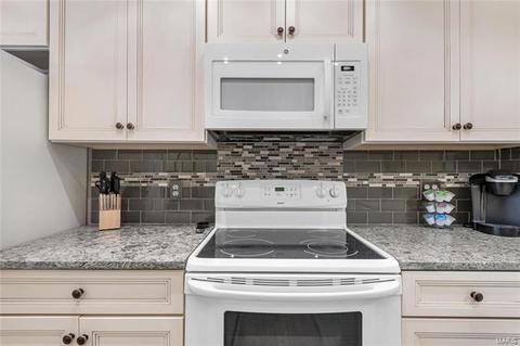 176 Cascade Circle Dr, Ballwin, MO 63021 photo 18