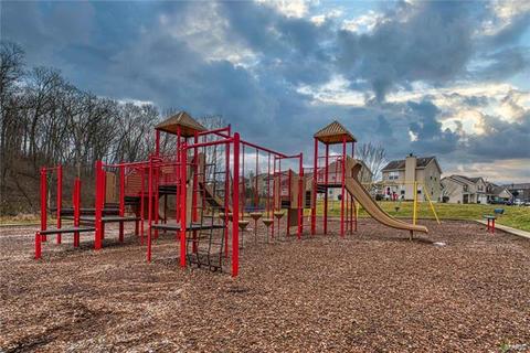 225 Thorn Brook Dr, O'fallon, MO 63366 photo 33