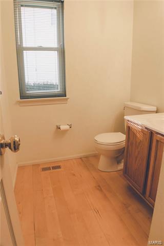 1404 Buckhurst Ct, Ballwin, MO 63021 photo 22