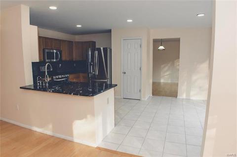 1404 Buckhurst Ct, Ballwin, MO 63021 photo 14