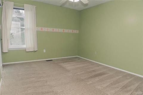 1404 Buckhurst Ct, Ballwin, MO 63021 photo 32