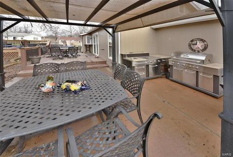 15 Saddleback Ct, O'fallon, MO 63368 photo 7