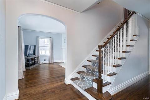 107 S Maple Ave, Saint Louis, MO 63119 photo 5