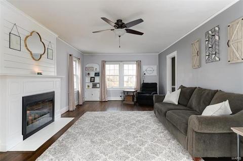 107 S Maple Ave, Saint Louis, MO 63119 photo 13