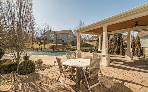 148 Barker Ln, Ballwin, MO 63021 photo 52
