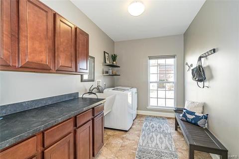 148 Barker Ln, Ballwin, MO 63021 photo 24
