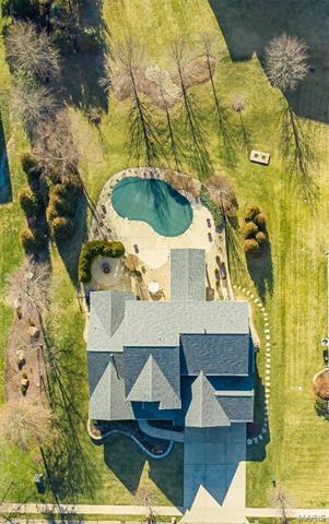 148 Barker Ln, Ballwin, MO 63021 photo 70