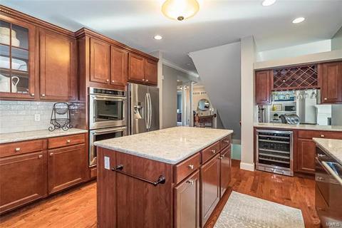 148 Barker Ln, Ballwin, MO 63021 photo 18