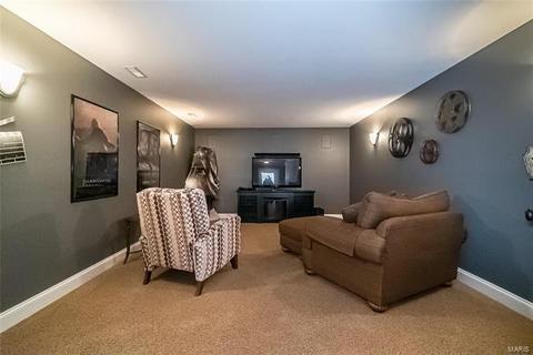 148 Barker Ln, Ballwin, MO 63021 photo 49