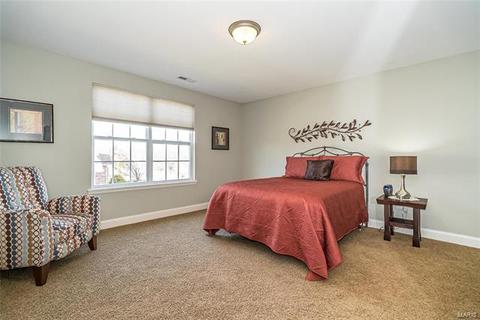 148 Barker Ln, Ballwin, MO 63021 photo 35