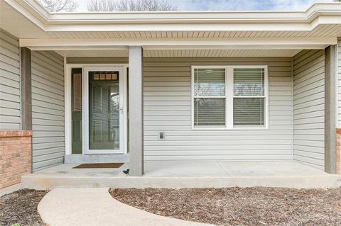 1319 Weidmann Estates Ct, Ballwin, MO 63011 photo 2