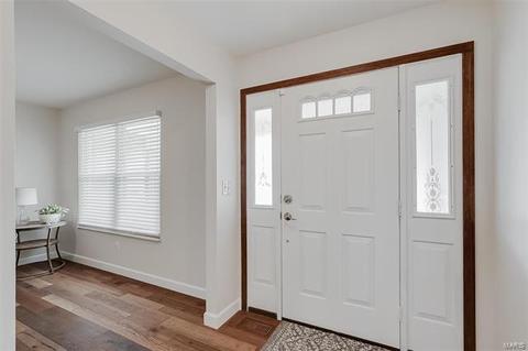 1319 Weidmann Estates Ct, Ballwin, MO 63011 photo 4