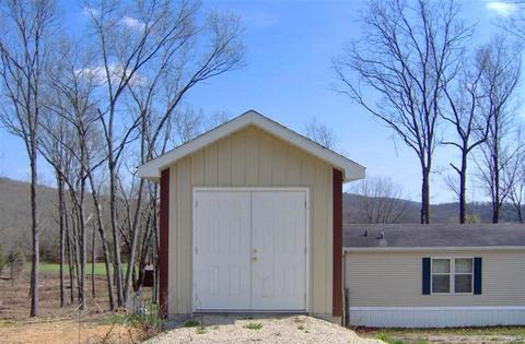 384 Lucky Ln, Middlebrook, MO 63656 photo 25