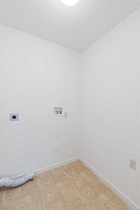 652 Hawk Run Dr, O'fallon, MO 63368 photo 22